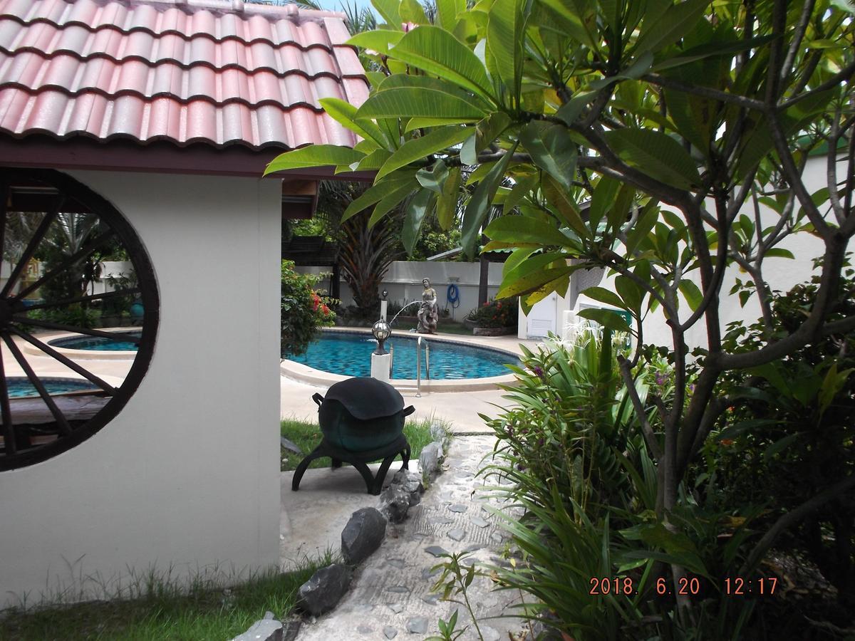 Ryans Resort Prasat Exteriör bild