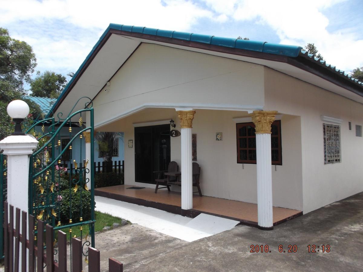 Ryans Resort Prasat Exteriör bild