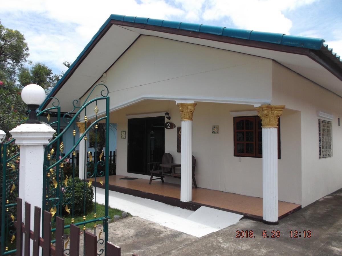 Ryans Resort Prasat Exteriör bild